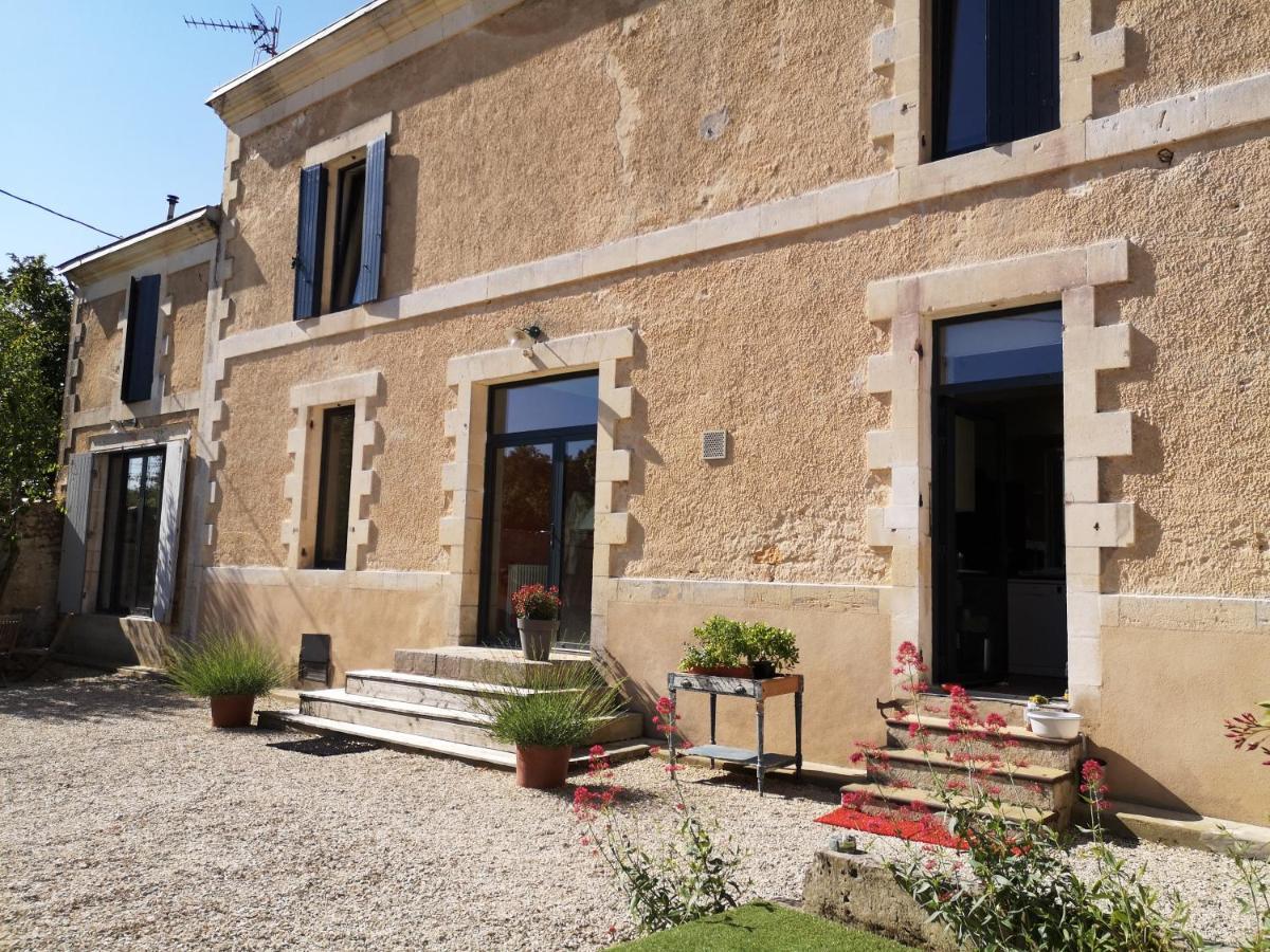 La Burie Bed & Breakfast Saint-Savinien Dış mekan fotoğraf