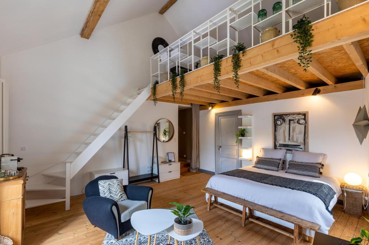 La Burie Bed & Breakfast Saint-Savinien Dış mekan fotoğraf