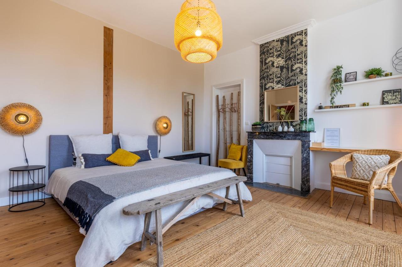 La Burie Bed & Breakfast Saint-Savinien Dış mekan fotoğraf